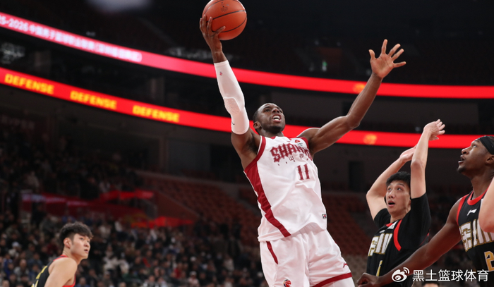 开云下载网址-CBA最火爆一战！山西深圳被狂吹7个T：迪亚洛引争议潘江被驱逐|深圳队|山西队|张宁|比赛|裁判_新浪体育_新浪新闻