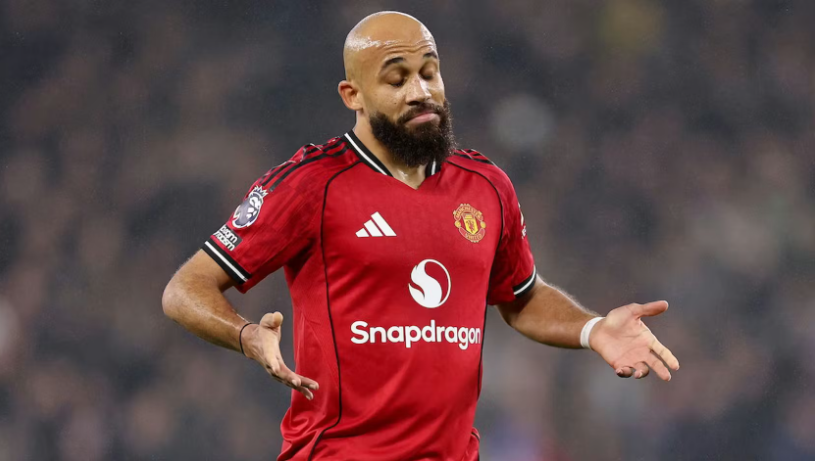 开云体育-卡里克的曼联遭纽卡逆转首败，姆贝莫全场梦游成罪人